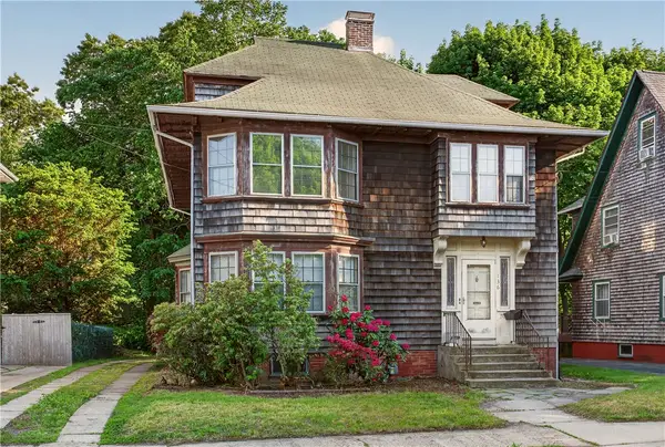 136 Armington Street, Cranston, RI 02910