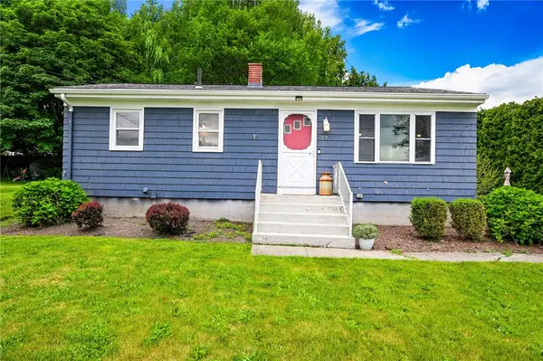 27 Alan Avenue, Portsmouth, RI 02871
