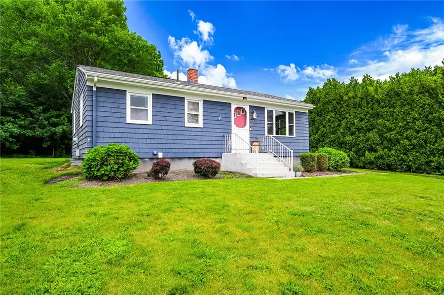 27 Alan Avenue, Portsmouth, RI 02871 - #2