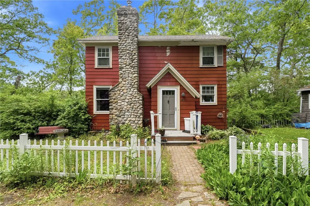 25 Pineland Street, North Kingstown, RI 02852 - #1