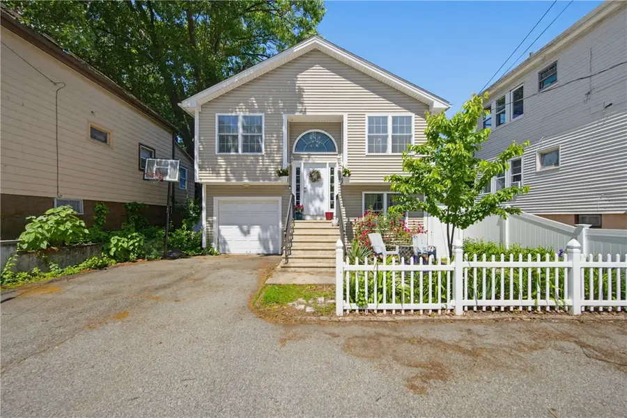 46 Concord Street, Providence, RI 02904 - #3