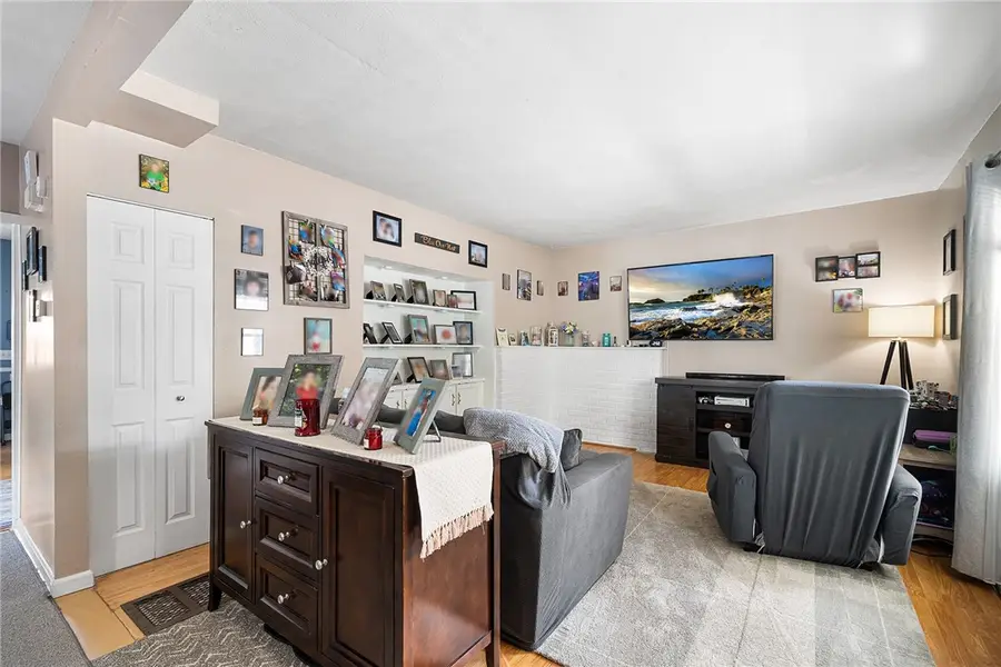56 Cottage Street, Warwick, RI 02886 - #3