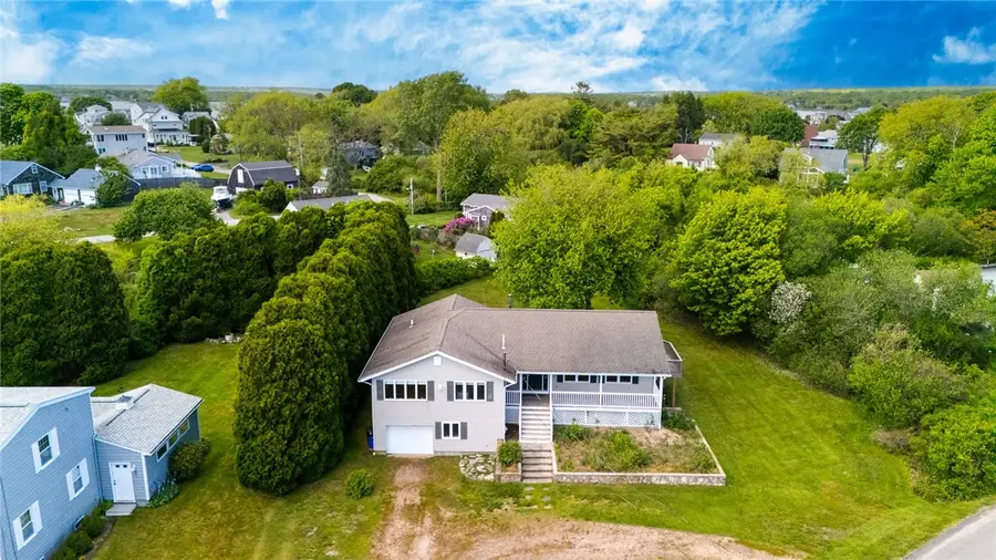 84 East Shore Road, Narragansett, RI 02882 - #3