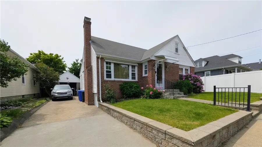 326 Sharon Street, Providence, RI 02908 - #2