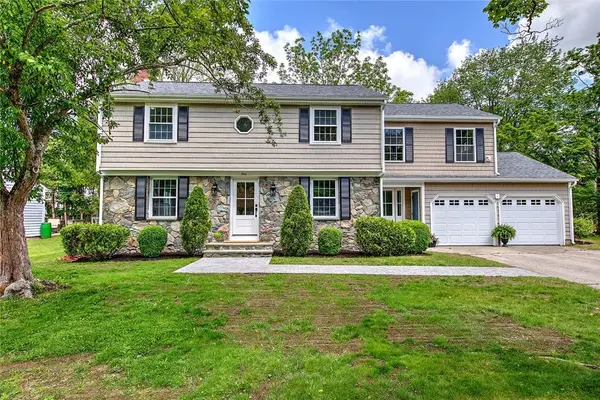 1 Cheshire Drive, Barrington, RI 02806