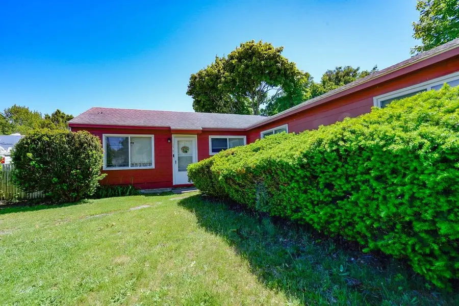 15 Ludlow Road, Middletown, RI 02842 - #2