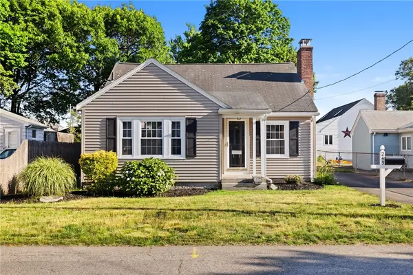 245 Hughes Avenue, Pawtucket, RI 02861