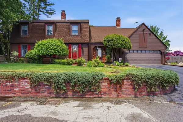 34 Robin Lane, West Warwick, RI 02893