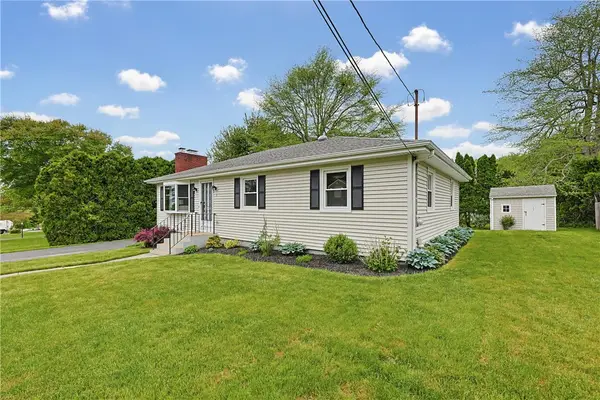 3 King Street, Bristol, RI 02809