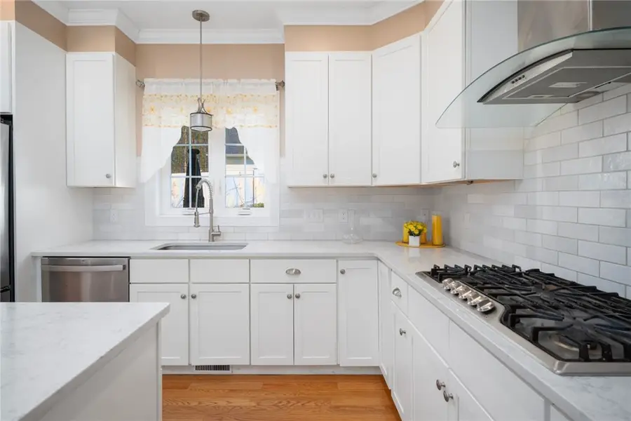 14 Dover Avenue, Lincoln, RI 02865 - #3