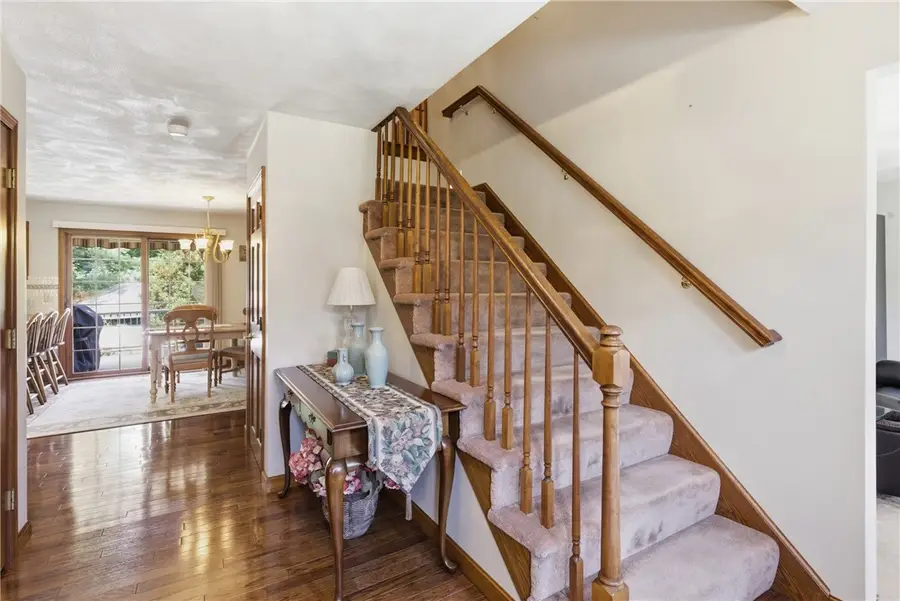 4 High Ridge Drive, Lincoln, RI 02865 - #3