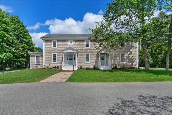 81 Bristol Ferry Road, Portsmouth, RI 02871
