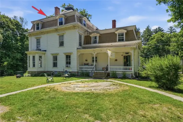 7 Nichols Lane #7, Hopkinton, RI 02832