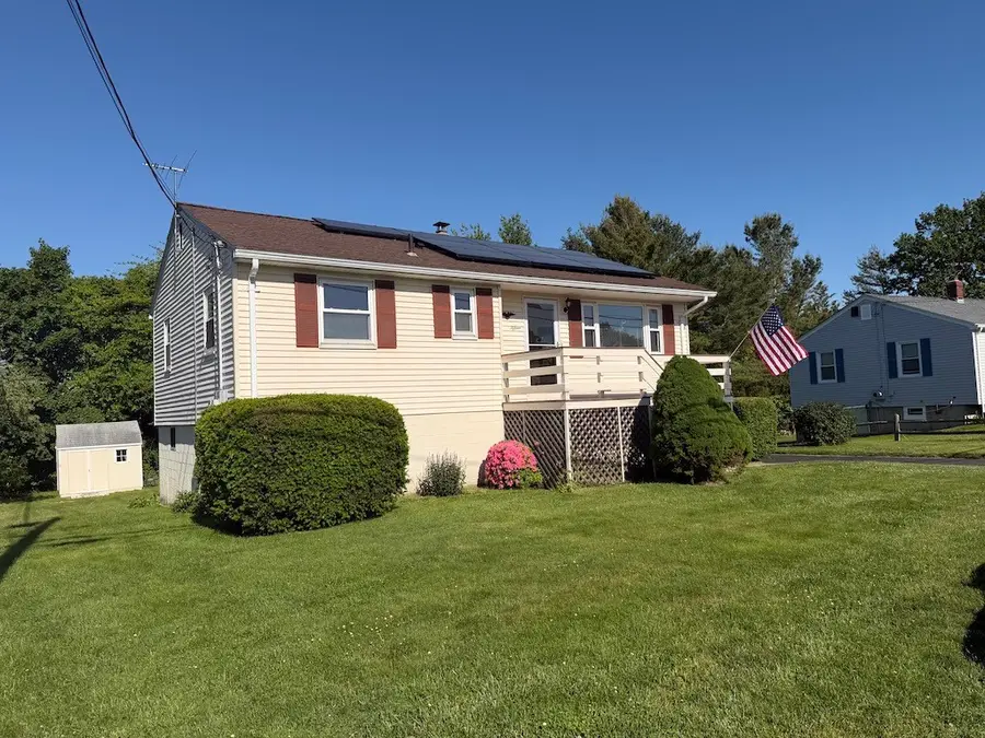 15 Casey Drive, Middletown, RI 02842 - #3