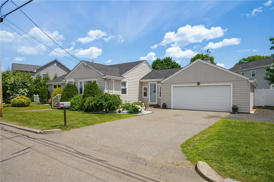 377 Kenyon Avenue, Pawtucket, RI 02861 - #2