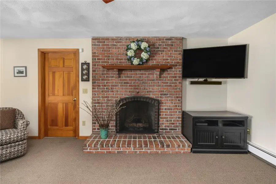15 Secluded Drive, Narragansett, RI 02882 - #3