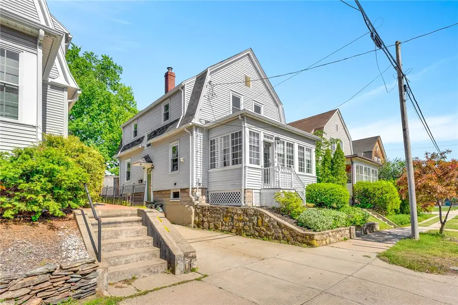 1058 Narragansett Boulevard, Cranston, RI 02905 - #2