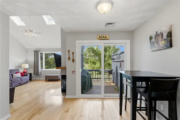 74 Valley Green Court #C, North Providence, RI 02904
