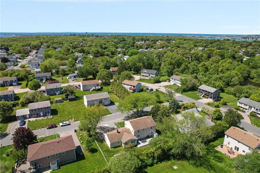 37 Newport Lane, Narragansett, RI 02882 - #3
