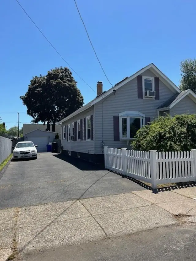 217 Evergreen Street, Pawtucket, RI 02861 - #3