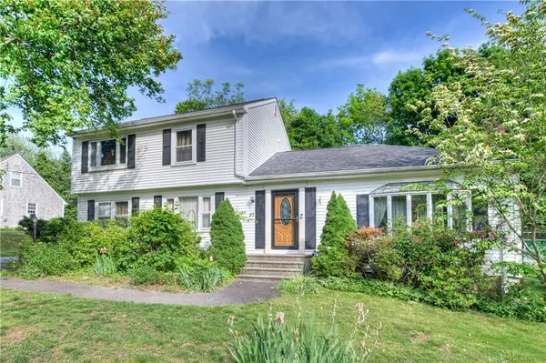 117 Bulgarmarsh Road, Tiverton, RI 02878