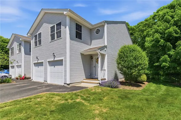 8 Susan Circle, South Kingstown, RI 02879
