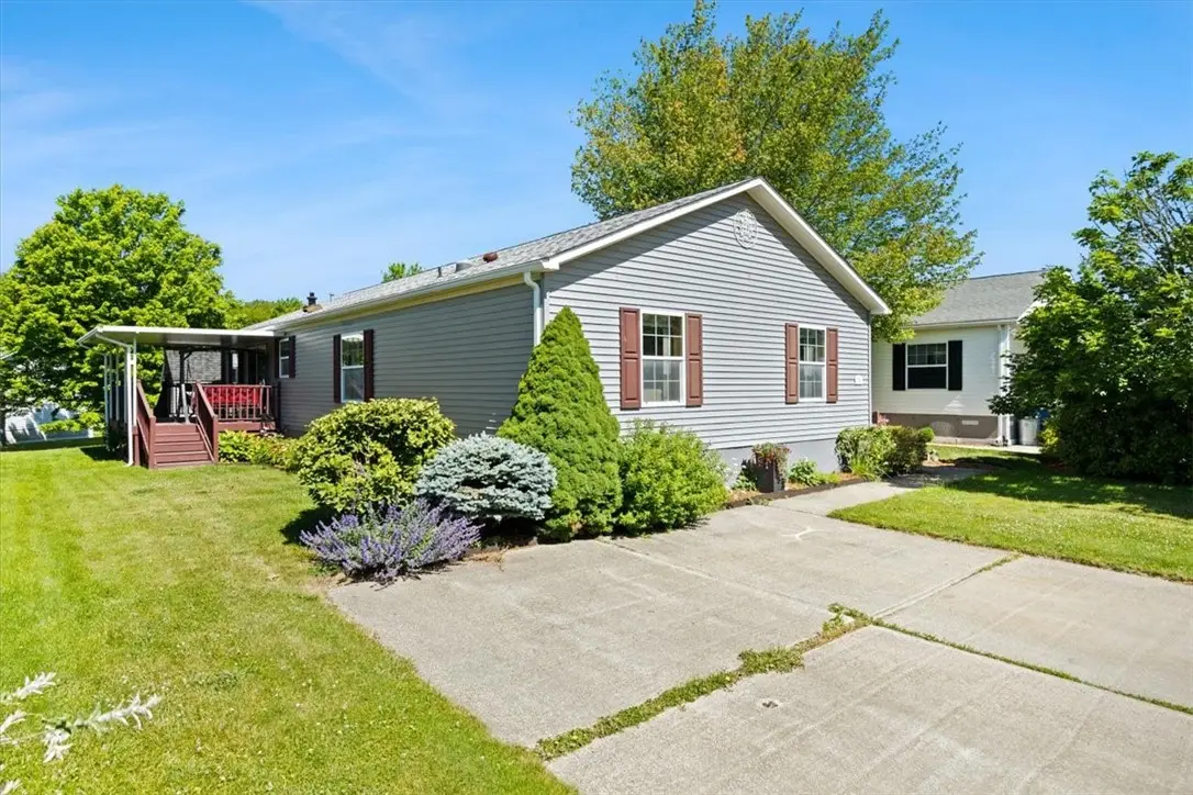 59 Robin Drive, Tiverton, RI 02878 - #1