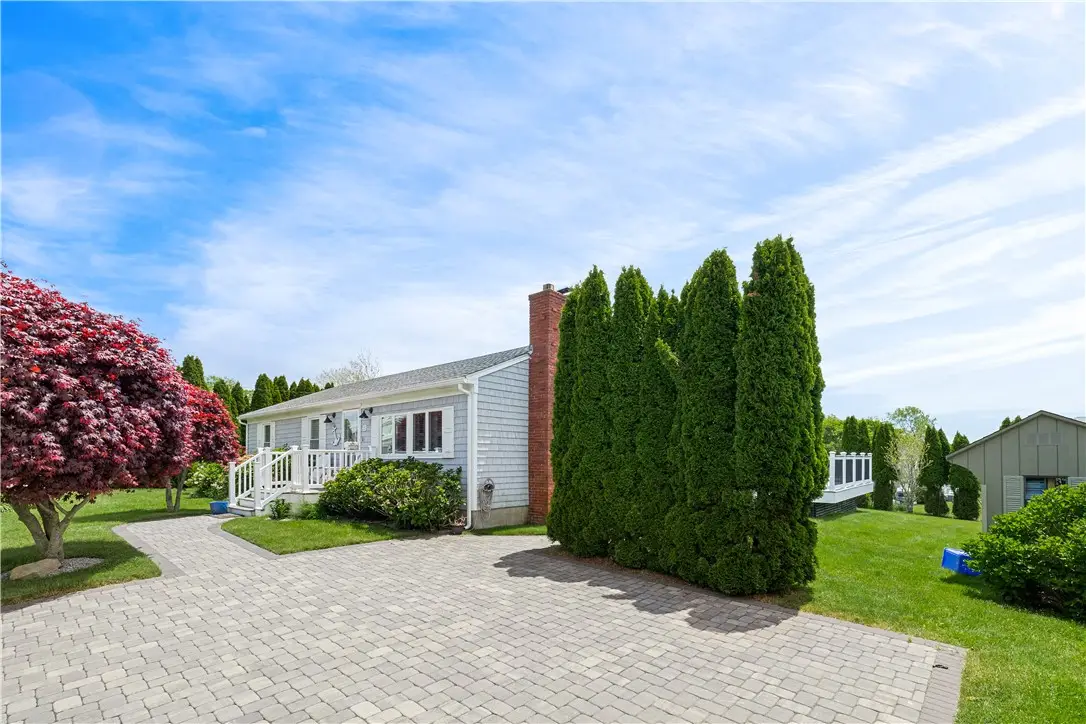 35 Willow Avenue, Narragansett, RI 02882 - #1