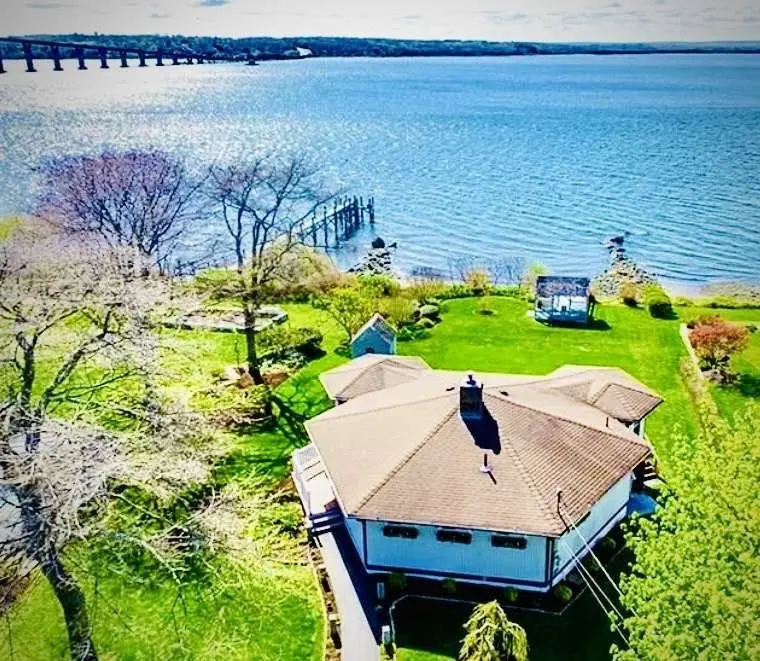 213 Seaside Drive, Jamestown, RI 02835 - #2