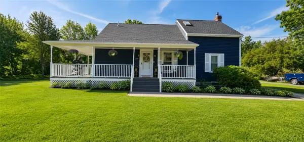 424 Buxton Street, North Smithfield, RI 02896