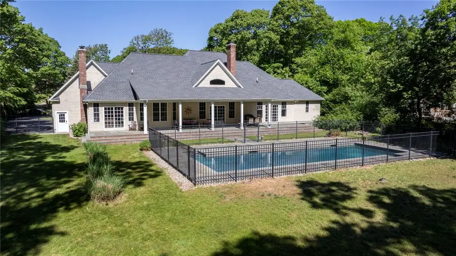 11 Yarmouth Drive, Westerly, RI 02891 - #3