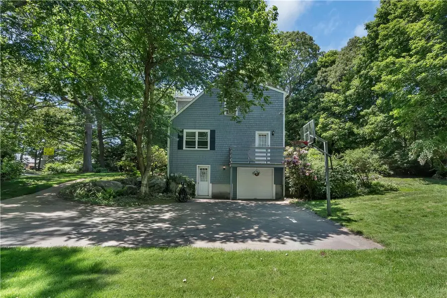 27 Fairway Drive, North Kingstown, RI 02852 - #3
