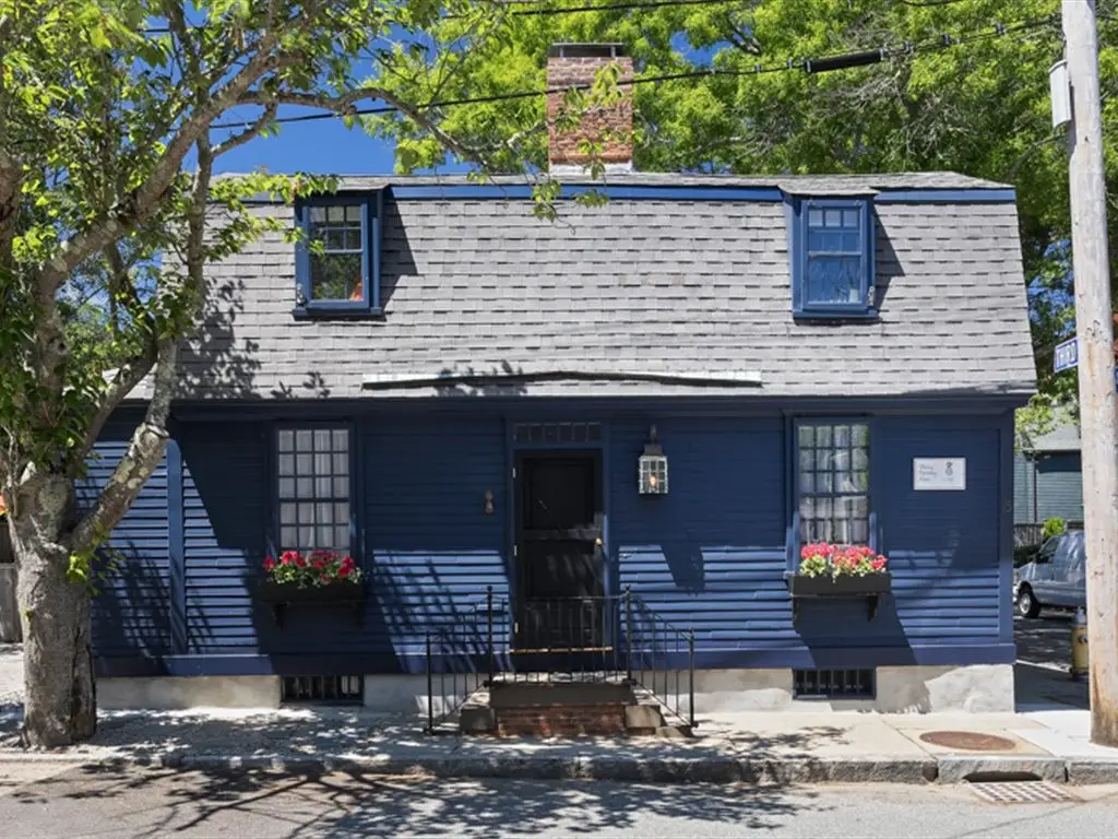 15 Willow Street, Newport, RI 02840 - #1