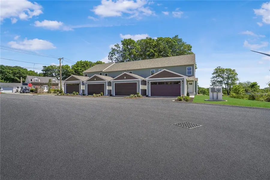 4 Trinity Way, Johnston, RI 02919 - #2