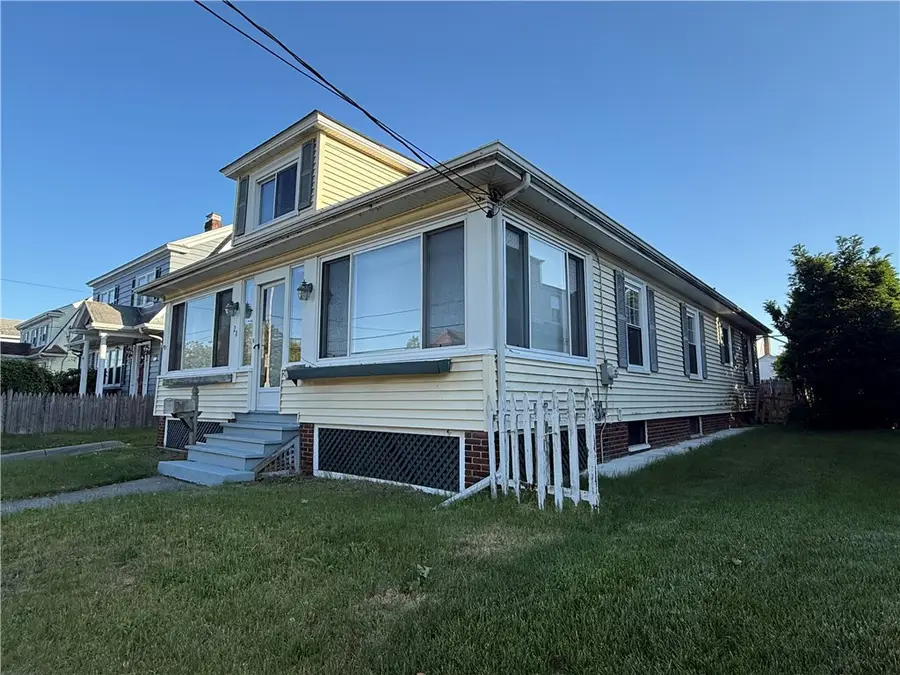 28 Richland Street, Cranston, RI 02910 - #2