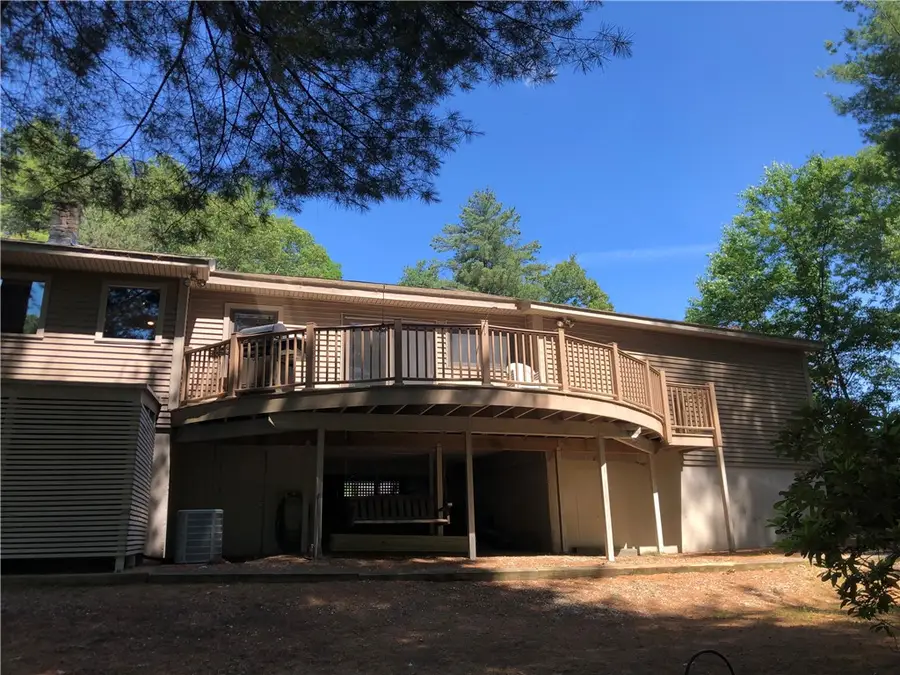 20 Richard Street, Smithfield, RI 02917 - #2