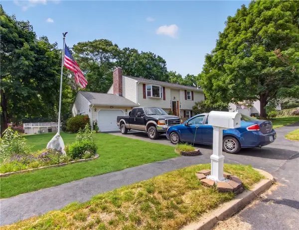 27 Metro Drive, Coventry, RI 02816