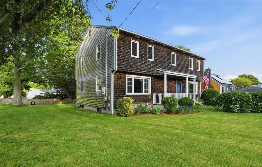 14 Dorothy Avenue, Portsmouth, RI 02871 - #3