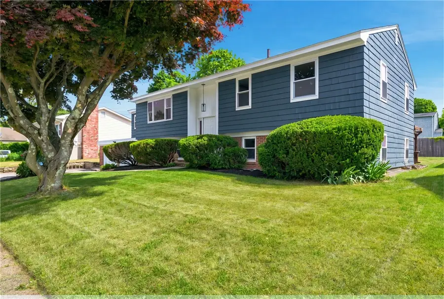 25 Stoneham Street, Cranston, RI 02920 - #3