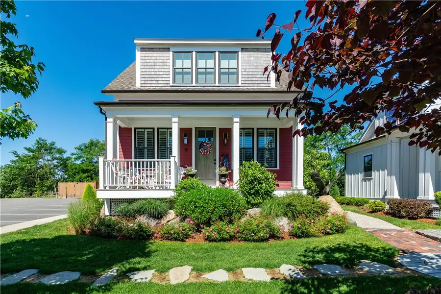 15 Castle Street #9, East Greenwich, RI 02818 - #2