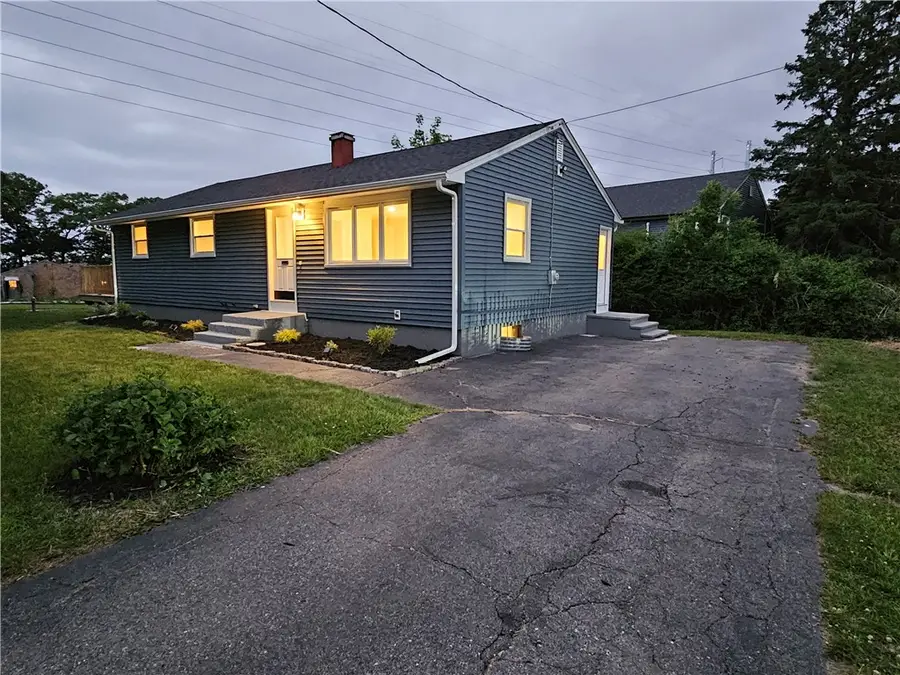 116 Louise Drive, Tiverton, RI 02878 - #2