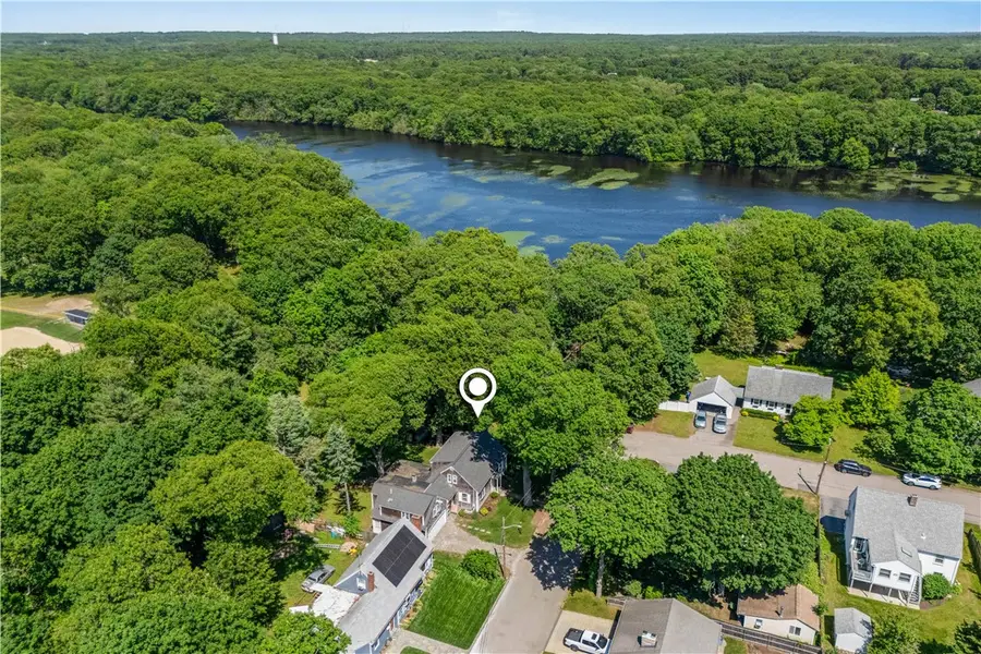 52 Wildwood Avenue, Rumford, RI 02916 - #3