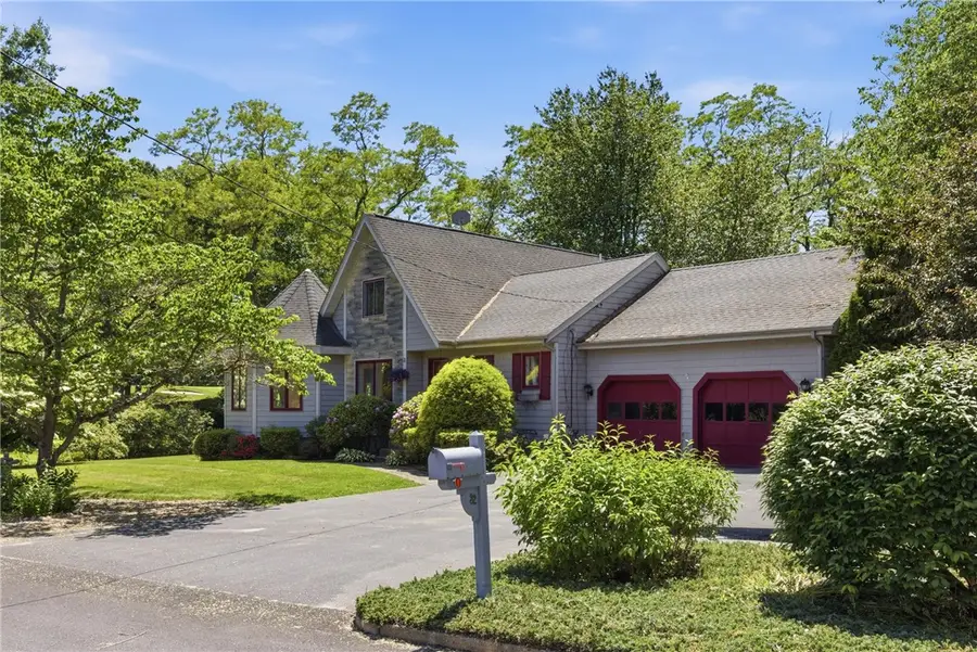 32 Briarwood Road, Lincoln, RI 02865 - #2