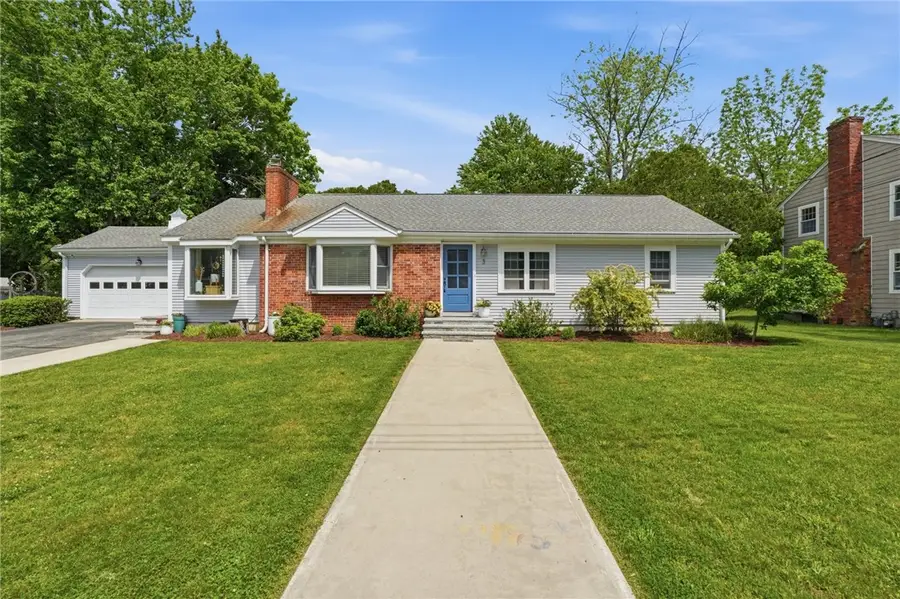 3 Cheshire Drive, Barrington, RI 02806 - #2