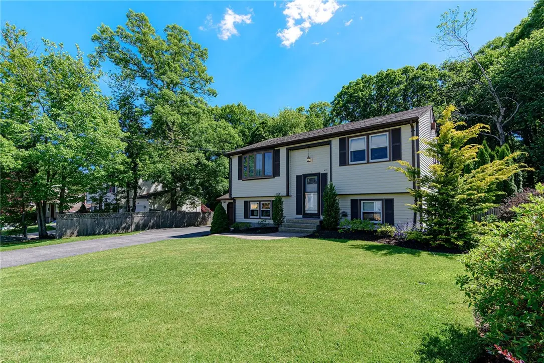 42 Seminole Trail, Cranston, RI 02921 - #1