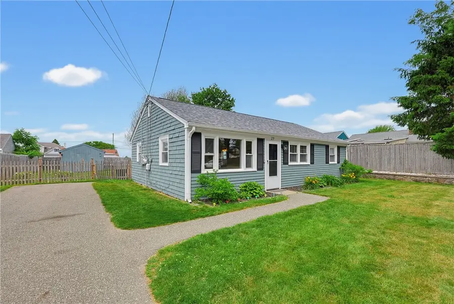 29 Rosedale Drive, Bristol, RI 02809 - #2