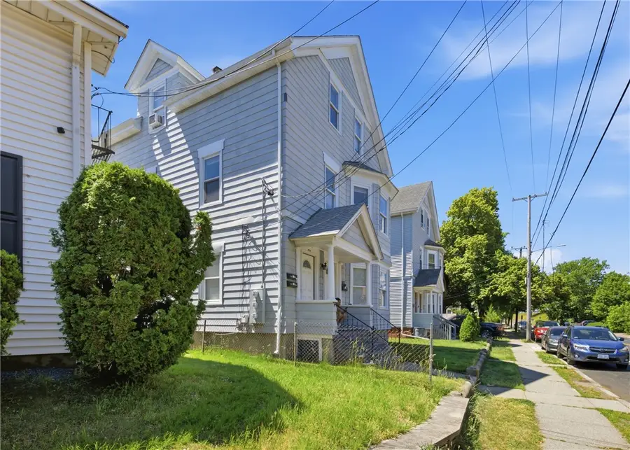 903 Roosevelt Avenue, Pawtucket, RI 02860 - #3
