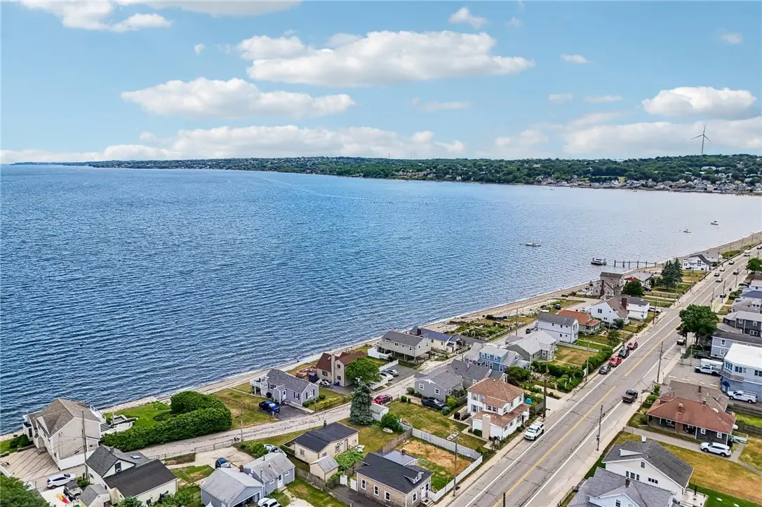 479 Park Avenue, Portsmouth, RI 02871 - #1