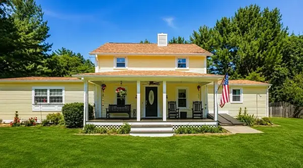470 East Avenue, Burrillville, RI 02830