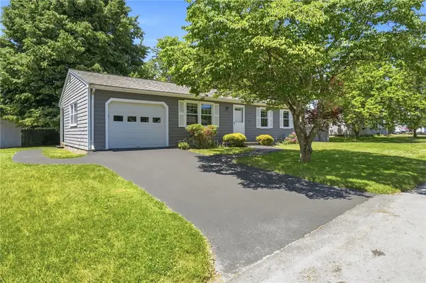 5 Lee Drive, Warren, RI 02885